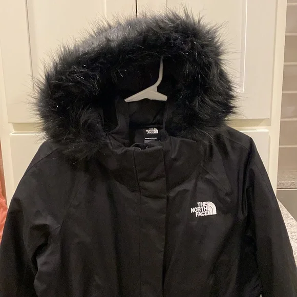 The North Face Jacket - Picture 2 of 15